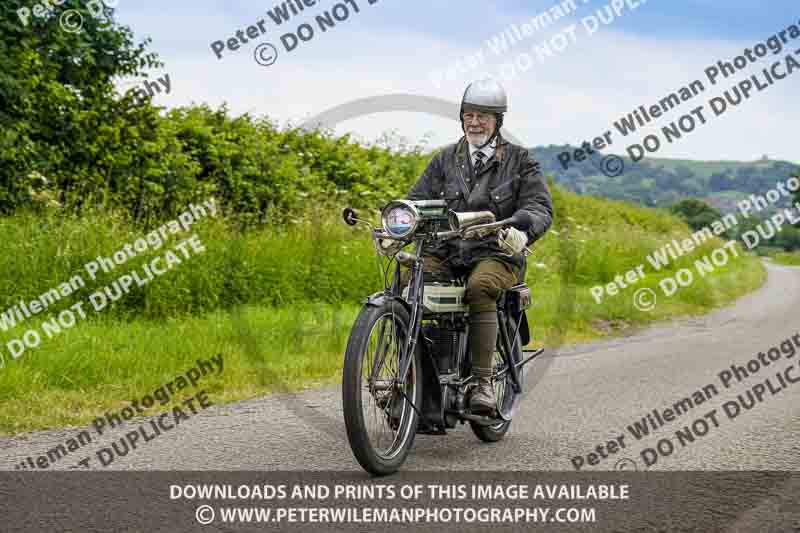 Vintage motorcycle club;eventdigitalimages;no limits trackdays;peter wileman photography;vintage motocycles;vmcc banbury run photographs